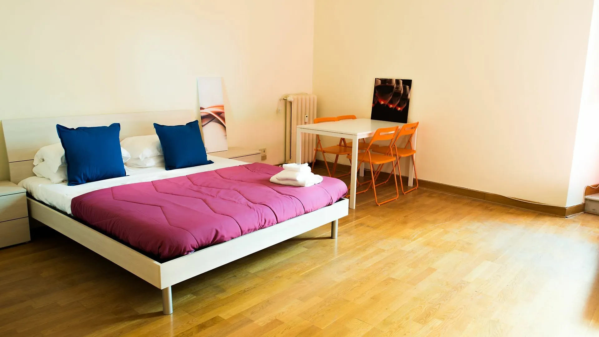 Budget Room Vatican Rome 0*,  Italy